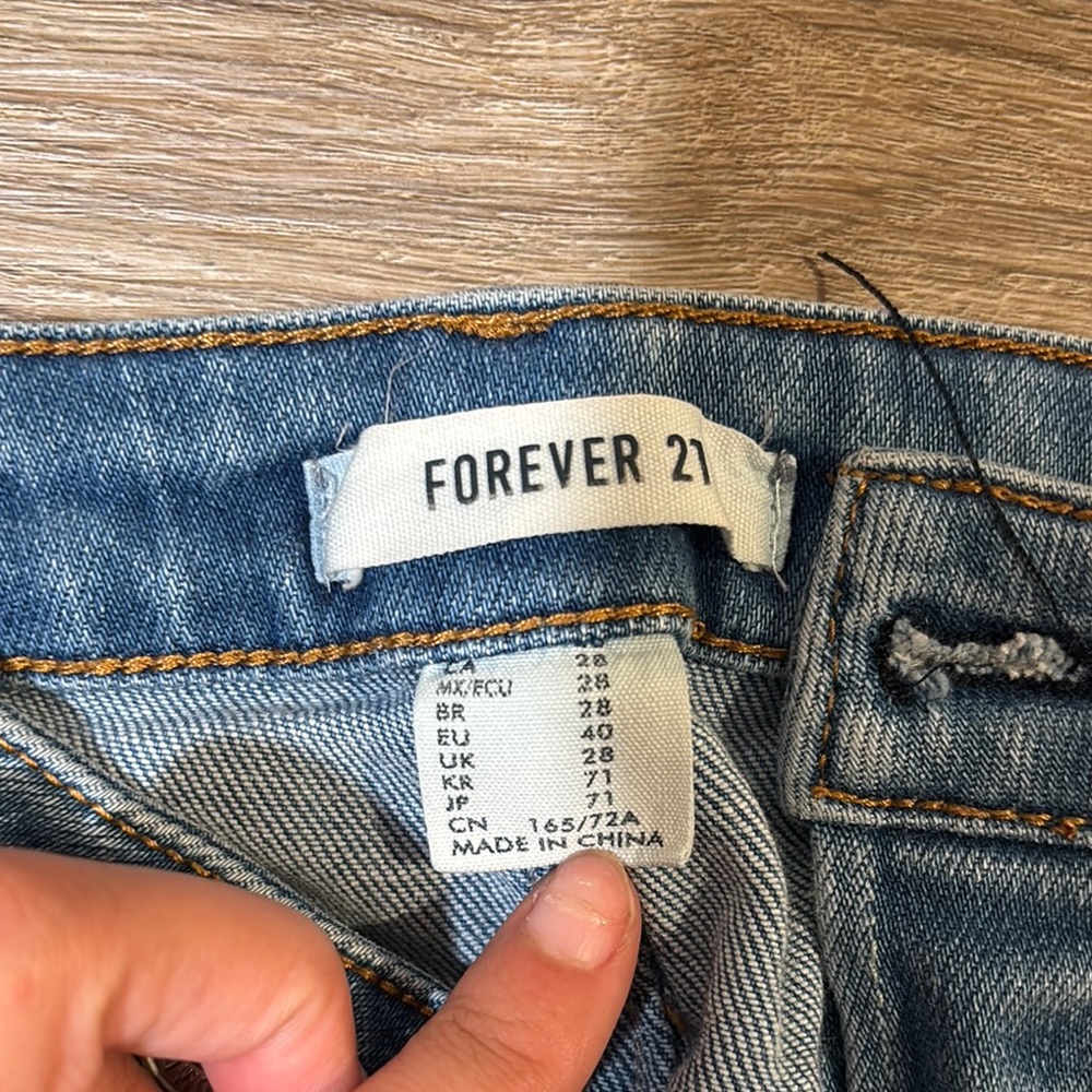 Blue Ankle Cropped Distressed Jeans - Picture 2 of 5